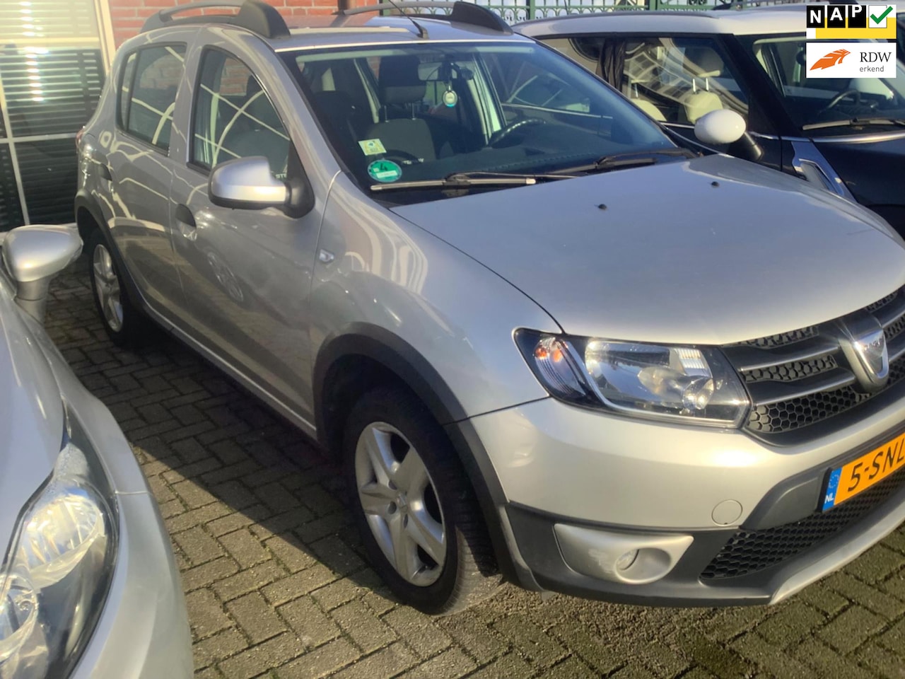 Dacia Sandero Stepway - 0.9 TCe Lauréate - AutoWereld.nl