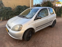 Toyota Yaris - AUTOMAAT / Inruilkoopje / EXPORT