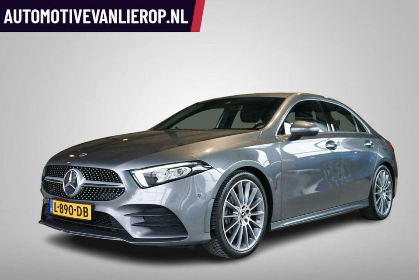 Mercedes-Benz A-klasse - 200 Business Solution AMG 200 Business Solution AMG | SFEER - AutoWereld.nl