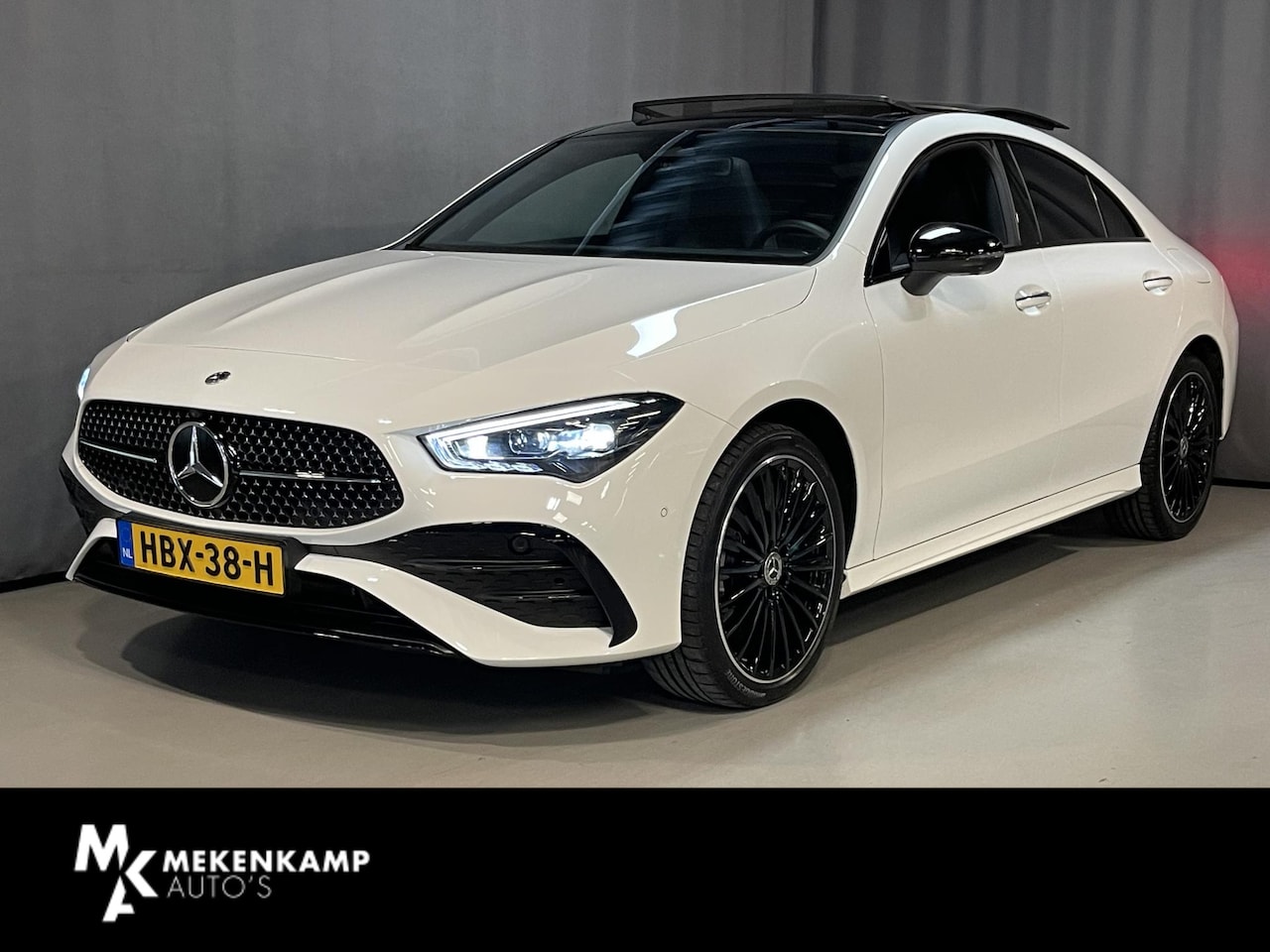 Mercedes-Benz CLA-Klasse - 250 e AMG Line FACELIFT 19"/Panoramadak/Matrix LED/360 camera/Dodehoek/Stoel + stuurverwar - AutoWereld.nl