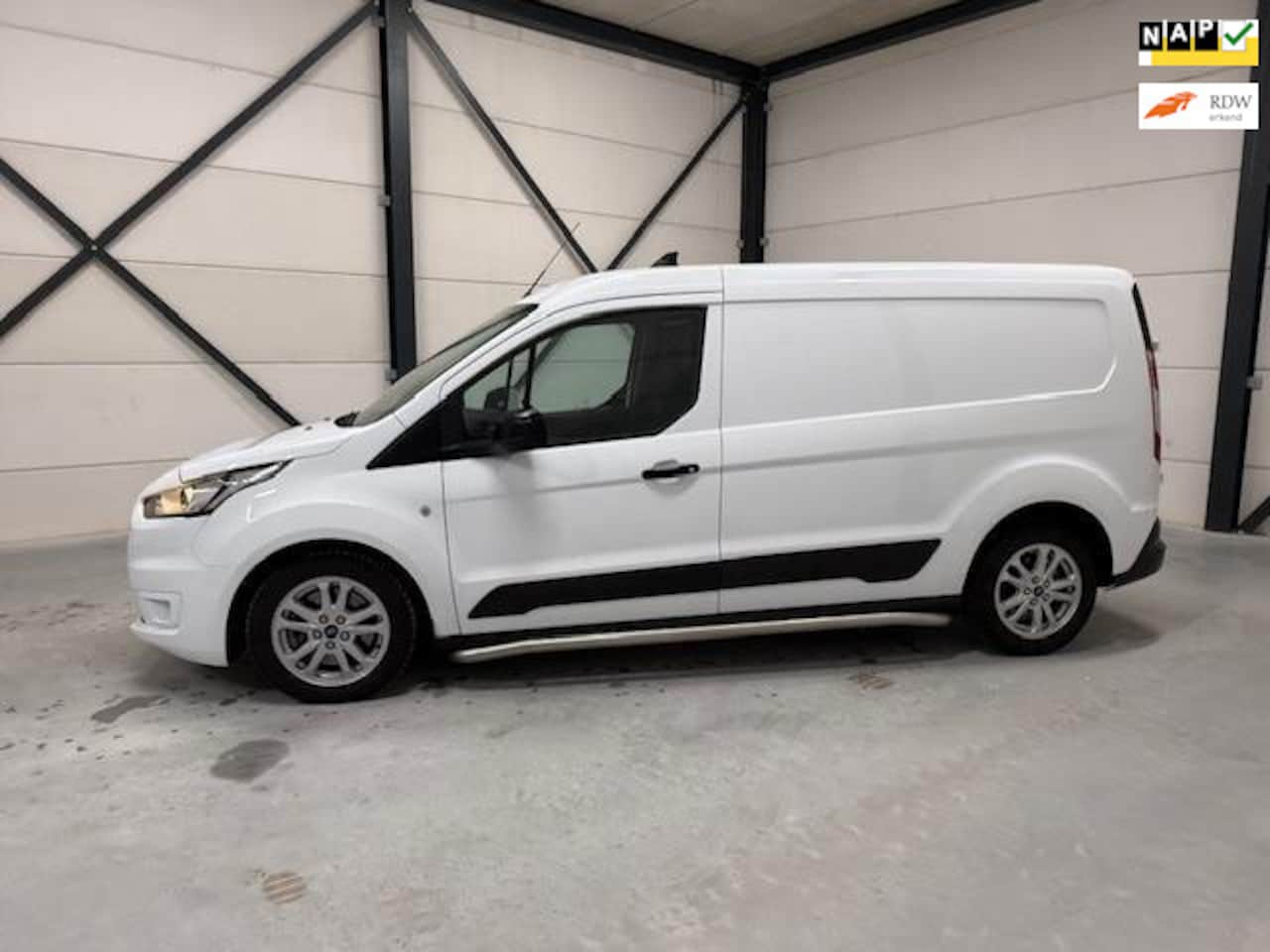 Ford Transit Connect - 1.5 EcoBlue L2 Trend Automaat BPM-VRIJ Fabrieksgarantie tot 06-06-2025 - AutoWereld.nl