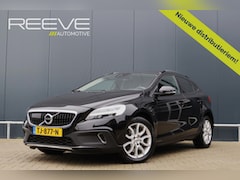 Volvo V40 Cross Country - 2.0 D3 150pk Automaat Momentum | Stoelverwarming | Camera | Keyless | Adaptieve Cruise | L