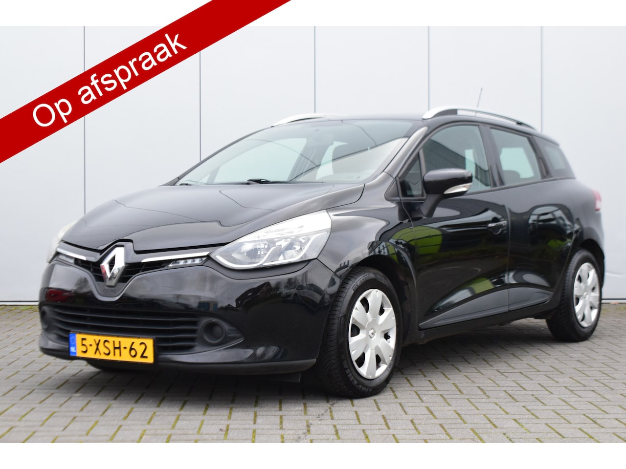 Renault Clio Estate - 0.9 TCe Expression Navi Airco Cruise Trekhaak - AutoWereld.nl