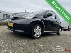 Toyota Aygo - 1.0-12V