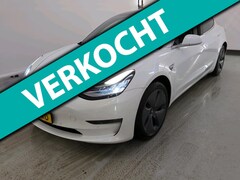 Tesla Model 3 - Long Range AWD 75 kWh Trekhaak 19 inch Autopilot