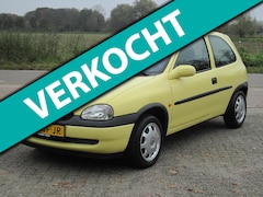 Opel Corsa - 1.2i-16V Onyx Zeer mooi