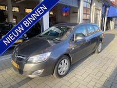 Opel Astra Sports Tourer - 1.4 Turbo Cosmo NAVI/CLIMA/CRUISE/ZIE TEKST