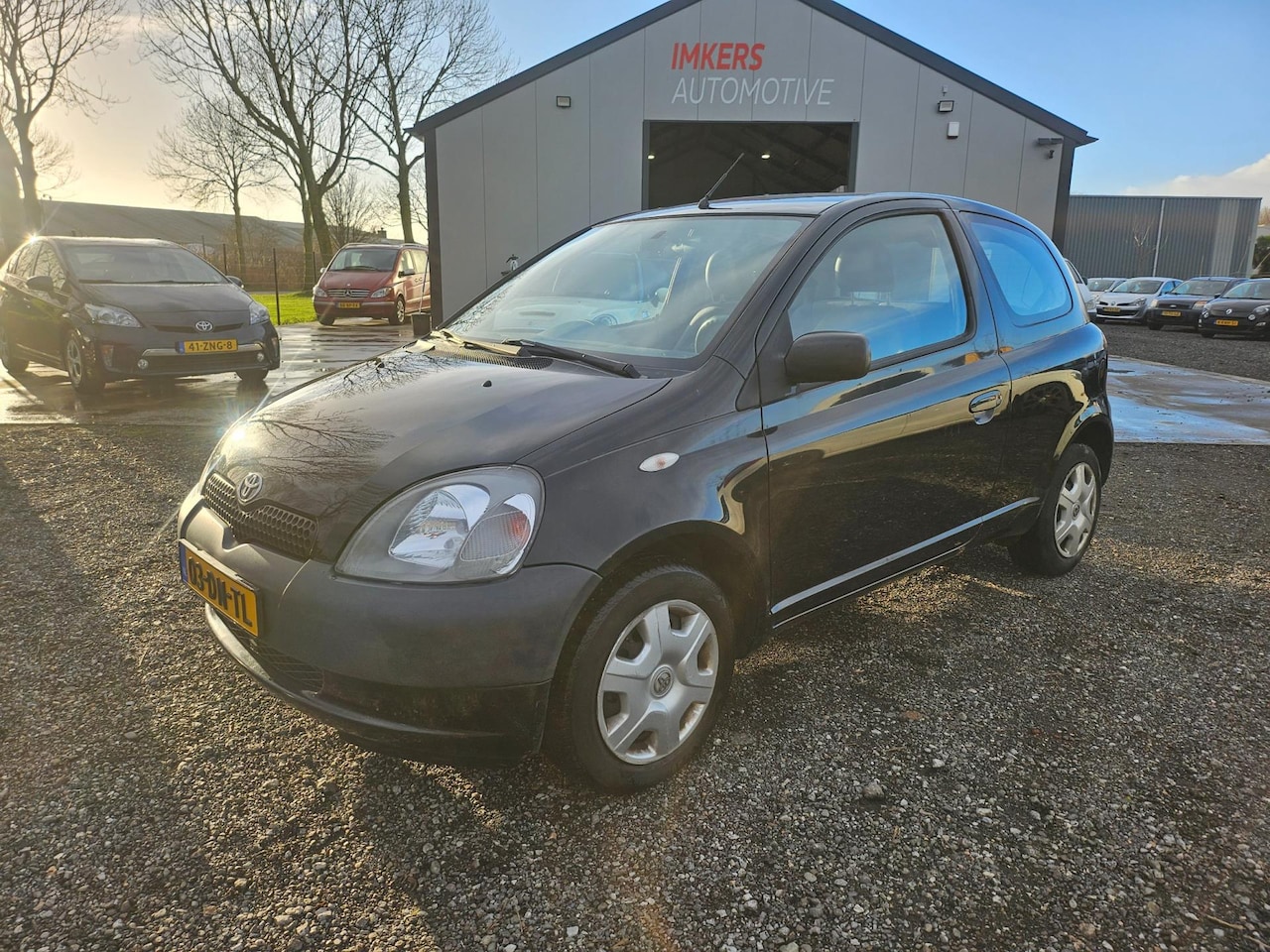 Toyota Yaris - 1.0-16V VVT-i Terra 1.0-16V VVT-i Terra - AutoWereld.nl