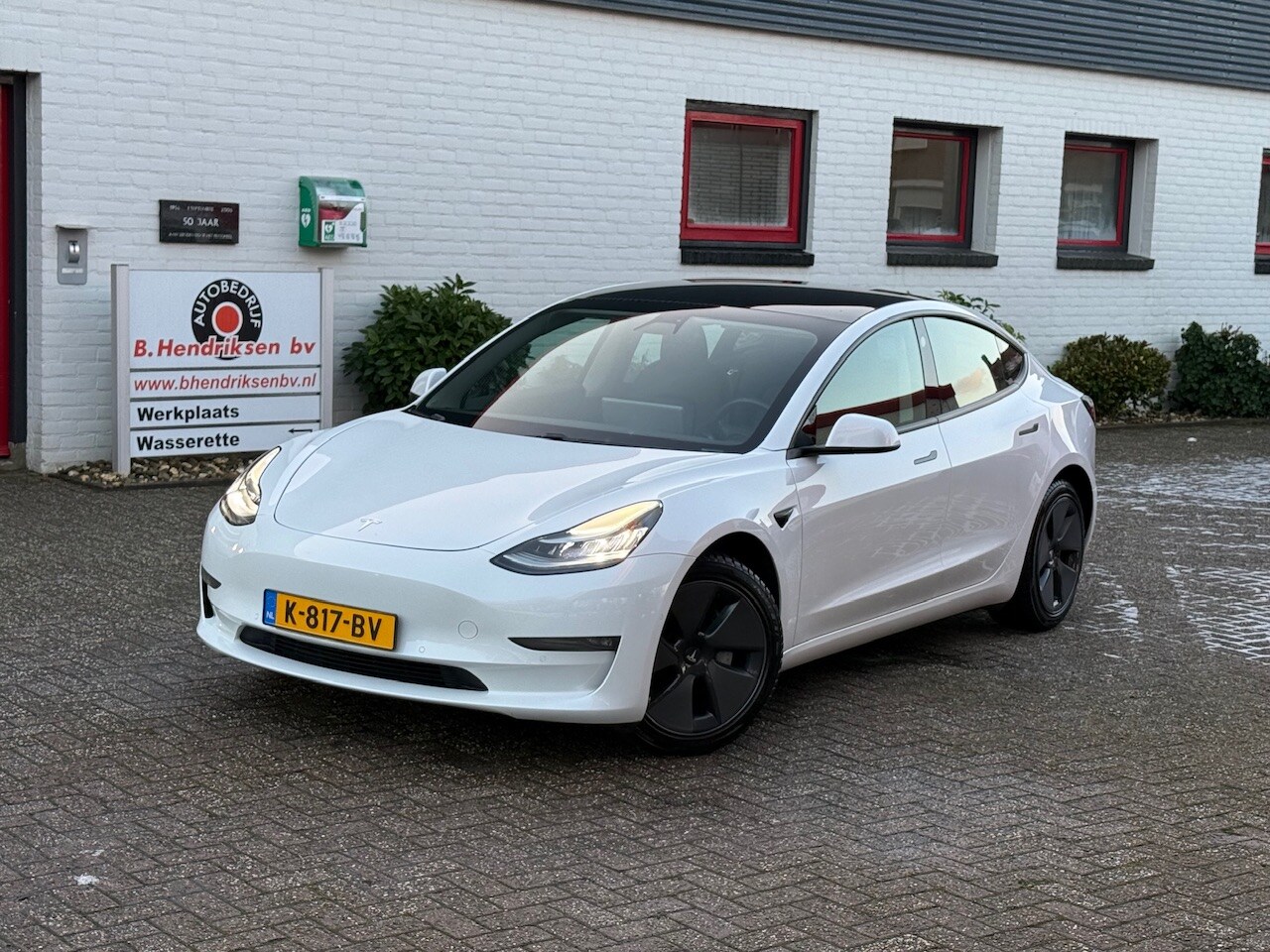 Tesla Model 3 - Long-Range Dual Motor AWD/ Facelift model 2021/ Warmptepomp/ Elektrische achterklep/ 8 % B - AutoWereld.nl