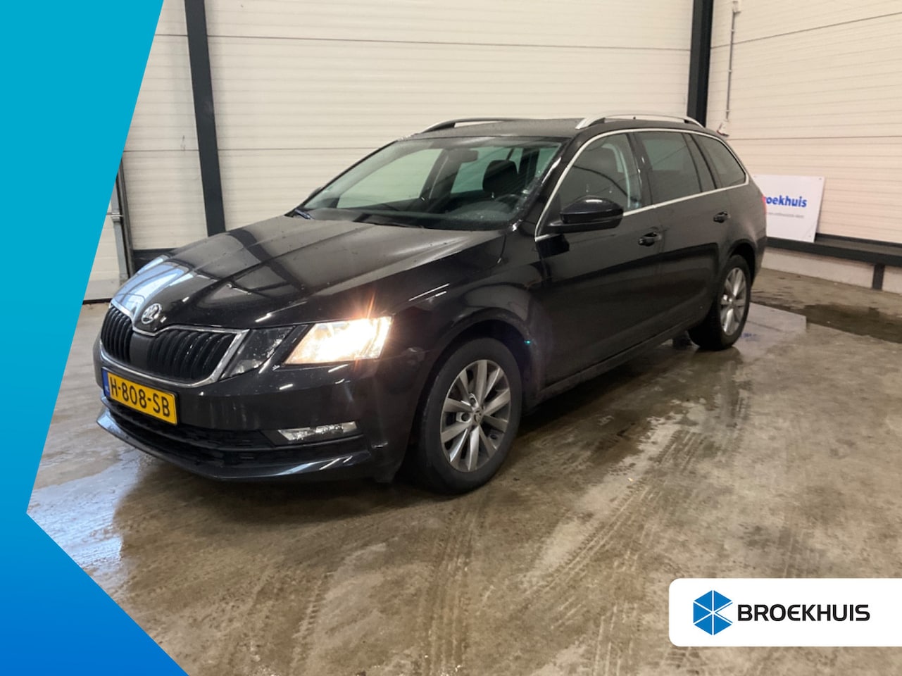 Skoda Octavia Combi - 1.5 TSI 150 pk Greentech Business Edition 7-DSG | Stoelverwarming | Navigatie | Airco | - AutoWereld.nl