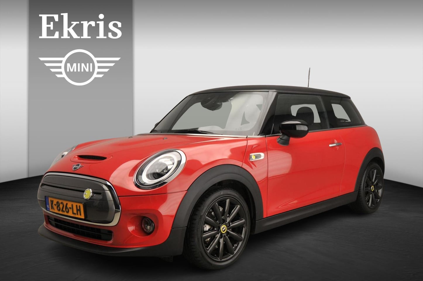 MINI Mini-Electric - 3-deurs Cooper SE Navigatie / Sportstoelen / Camera / PDC / Climate / Cruise / LED / Alu w - AutoWereld.nl