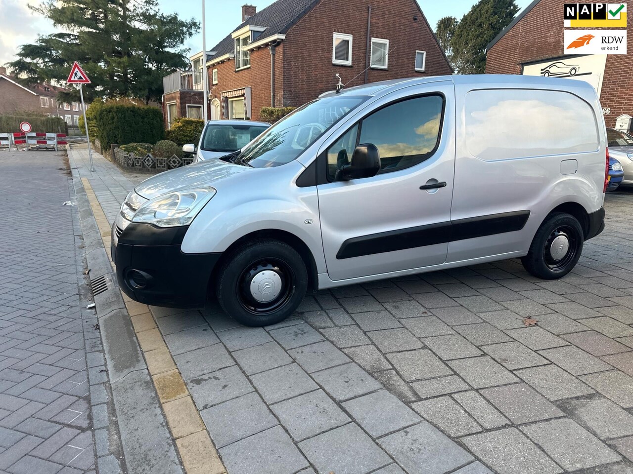 Citroën Berlingo - 1.6 HDI 500 Comfort 1.6 HDI 500 Comfort - AutoWereld.nl