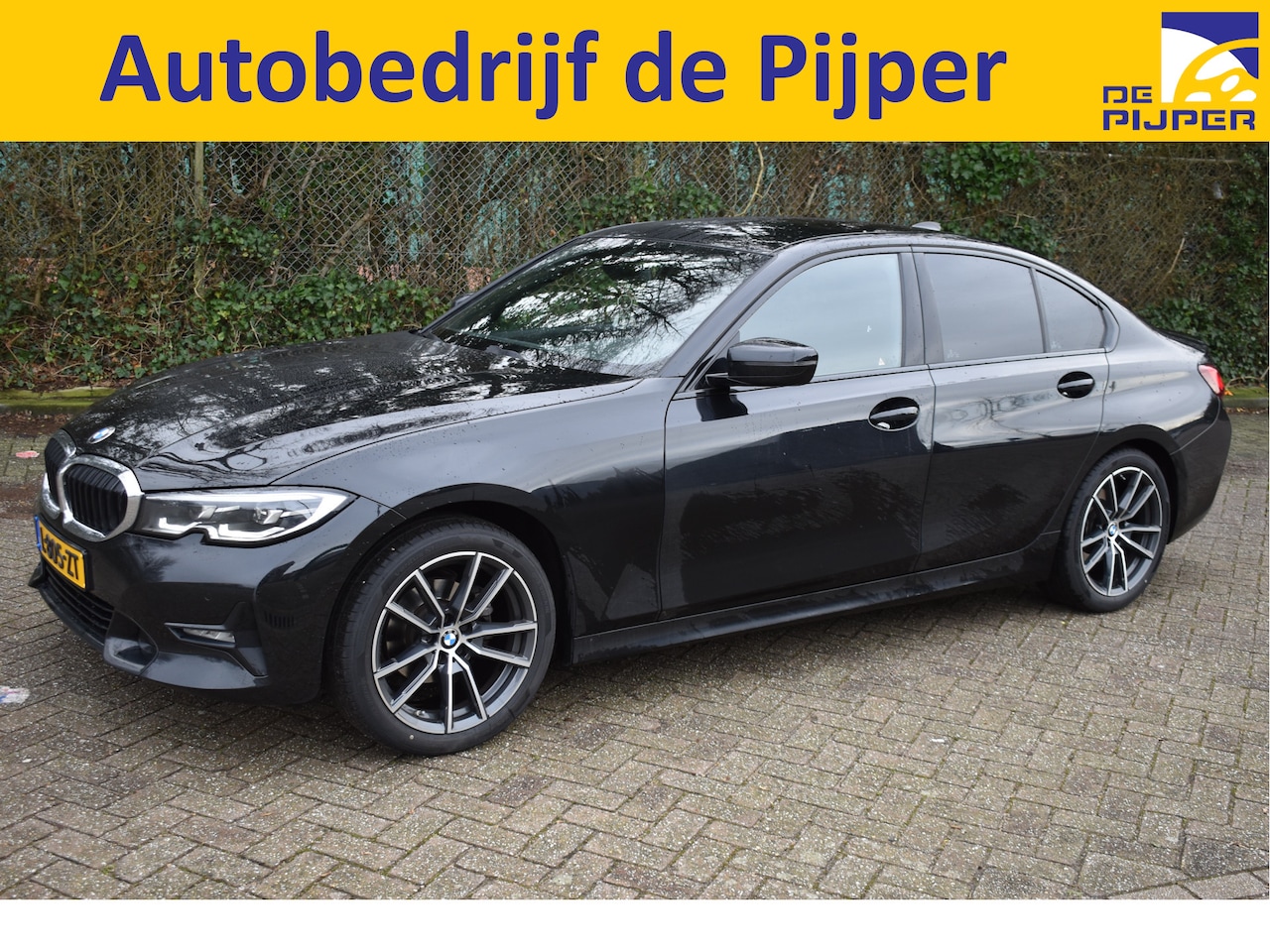 BMW 3-serie - 318i Business Edition (4 CYLINDER) | ORGINEEL NEDERLANDSE AUTO | BOEKJES,NAP EN ONDERHOUDS - AutoWereld.nl