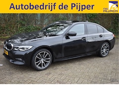 BMW 3-serie - 318i Business Edition (4 CYLINDER) | ORGINEEL NEDERLANDSE AUTO | BOEKJES, NAP EN ONDERHOUD