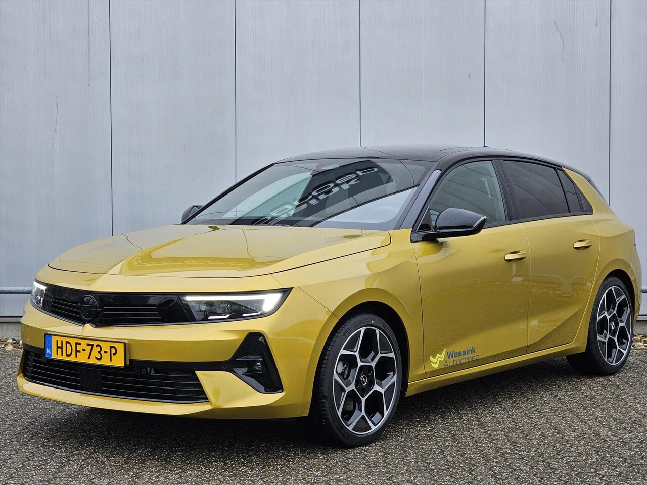 Opel Astra - 136pk Hybrid Ultimate Automaat | Schuifdak | Alcantara bekleding | Navigatie - AutoWereld.nl