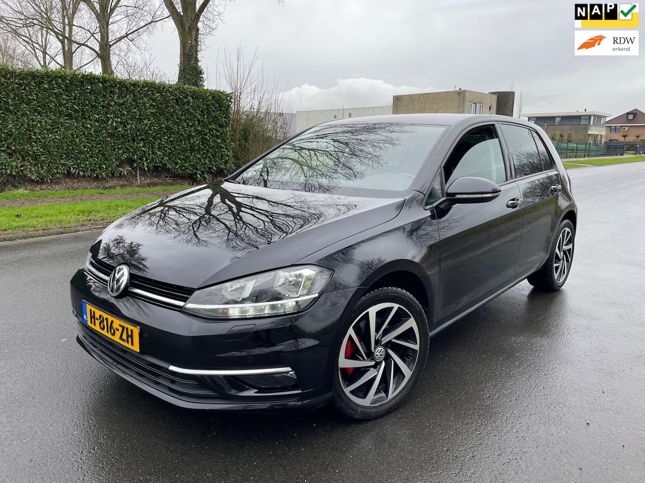 Volkswagen Golf - 1.6 TDI Highline DSG/CLIMA/NAVI/APK - AutoWereld.nl