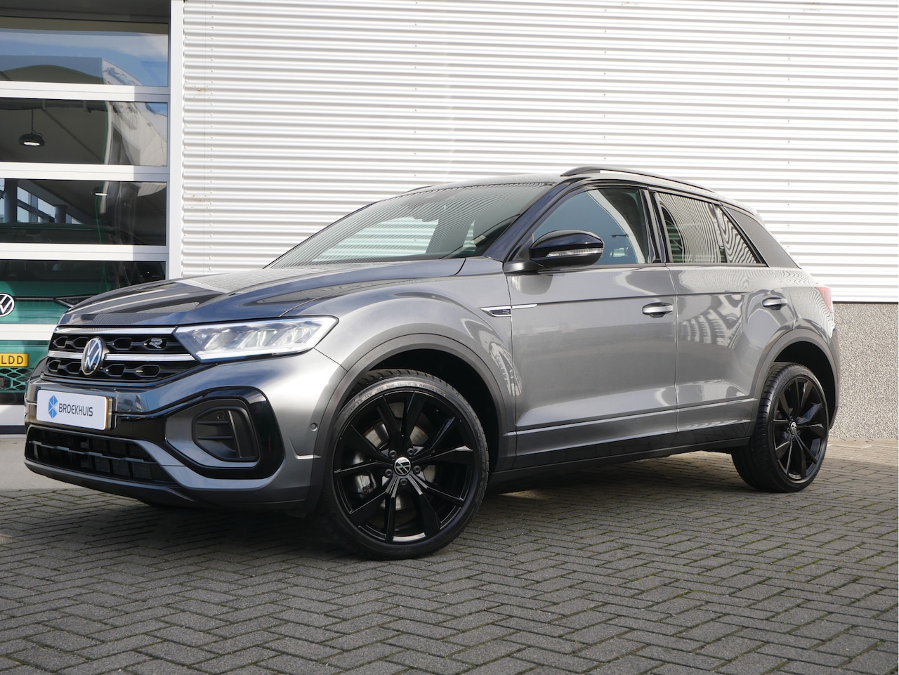 Volkswagen T-Roc - 1.0 TSI R-Line |Multimediapakket | Blackstyle | Camera | Ergo Stoel| - AutoWereld.nl