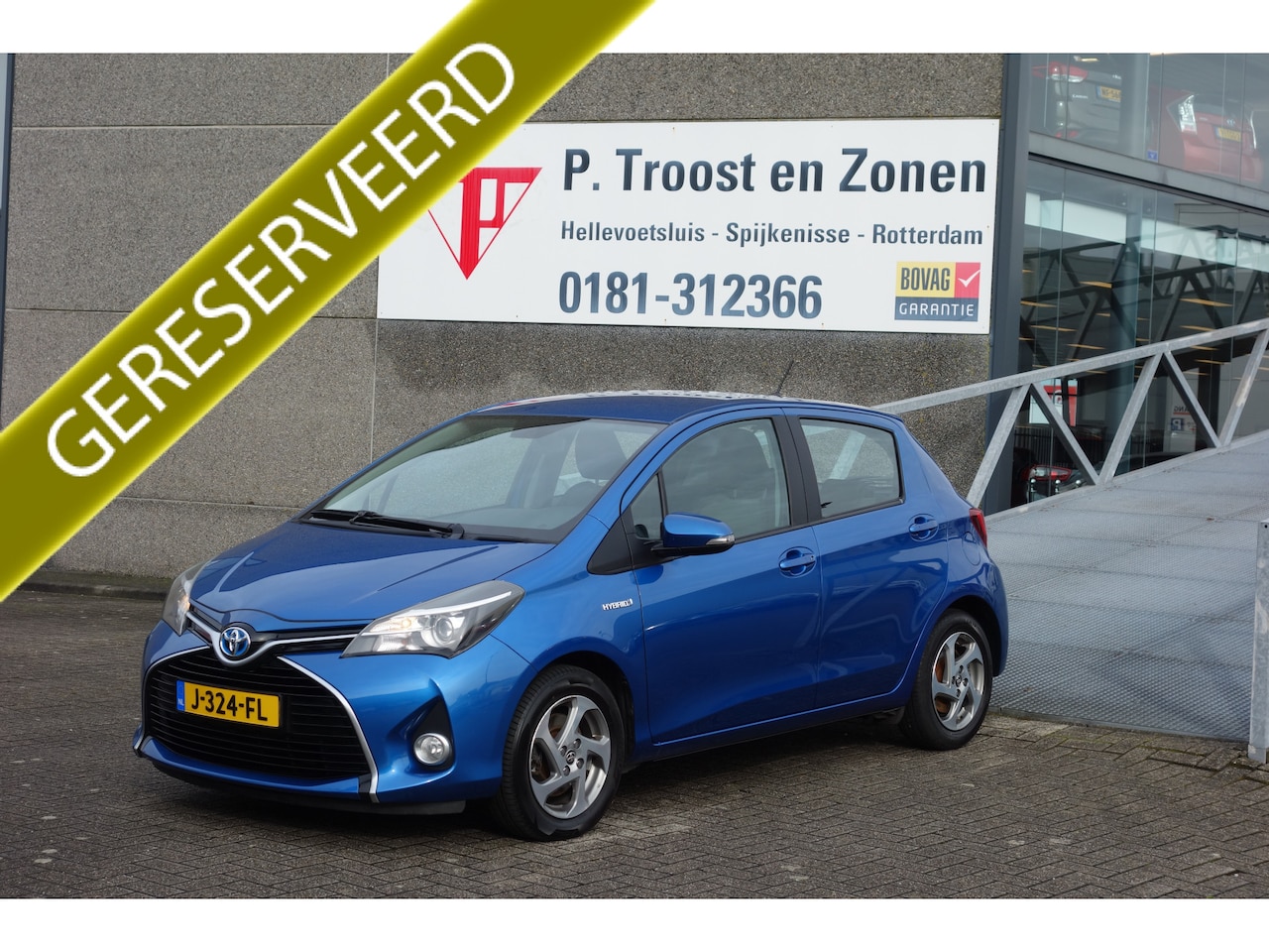 Toyota Yaris - 1.5 Hybrid Lease AUTOMAAT/NAVIGATIE/CLIMA-AIRCO/BLEUTOOTH/L.M. VELGEN/CRUISE CONTROL/PARKE - AutoWereld.nl