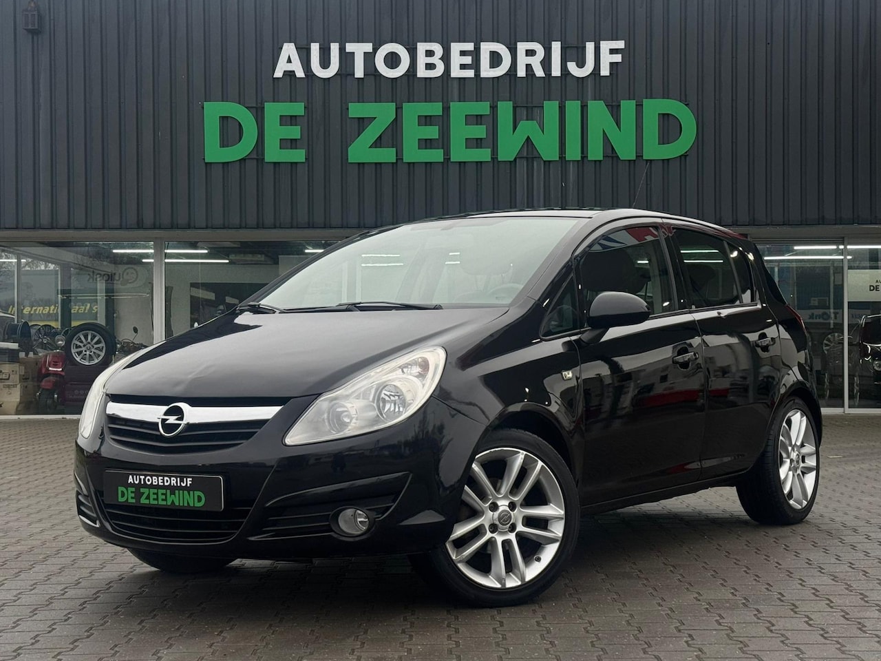 Opel Corsa - 1.2-16V Edition 1.2-16V Edition - AutoWereld.nl