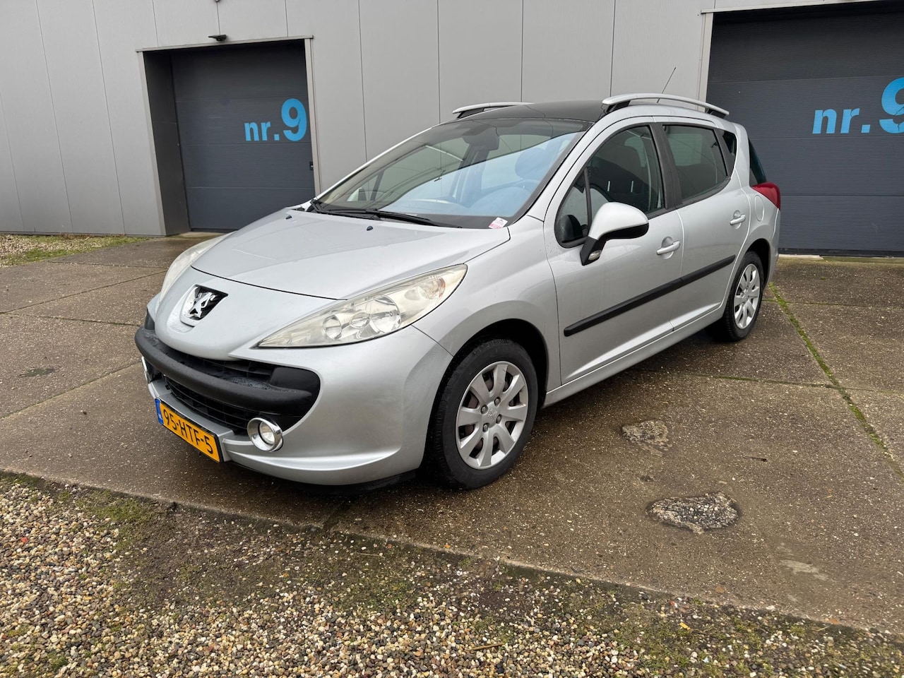 Peugeot 207 SW - 1.6 VTi XS 1.6 VTi XS - AutoWereld.nl