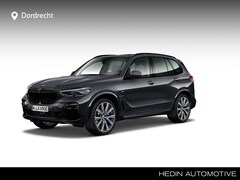 BMW X5 - xDrive45e M-Sport | 22" | Luchtvering | Harmen Kardon | Stoelventilatie | Pano Skylounge |