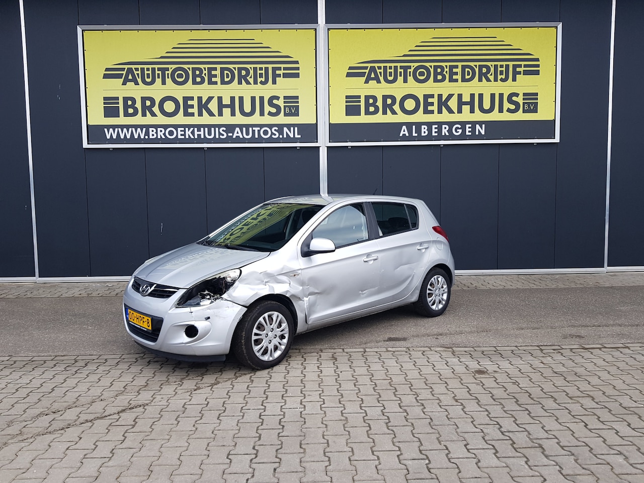 Hyundai i20 - 1.2i DynamicVersion 1.2i DynamicVersion - AutoWereld.nl