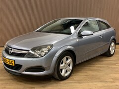 Opel Astra GTC - 1.6 Business|Navigatie|Climate Control|