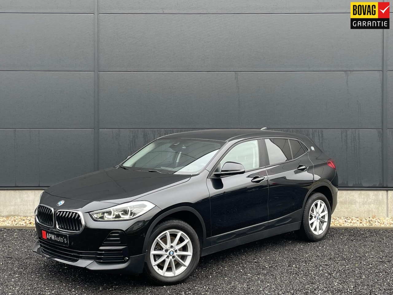 BMW X2 - SDrive18i Clima | Navi | Leder | Dakdragers + Dakkoffer - AutoWereld.nl