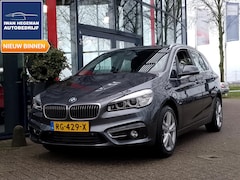 BMW 2-serie Active Tourer - 220i High Executive AUTOMAAT | Navi | Leer | ECC | PDC | Cruise Control