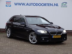 BMW 5-serie Touring - 520i High Executive|PANO|TREKHAAK|LEDER