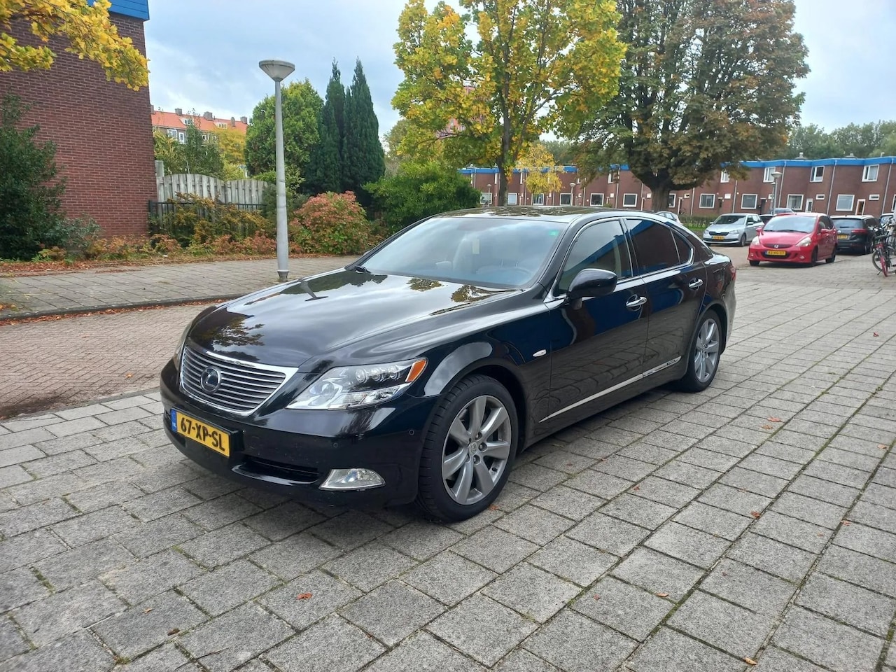 Lexus LS 600h - Hybrid NW APK Executive 4WD Leder Automaat - AutoWereld.nl