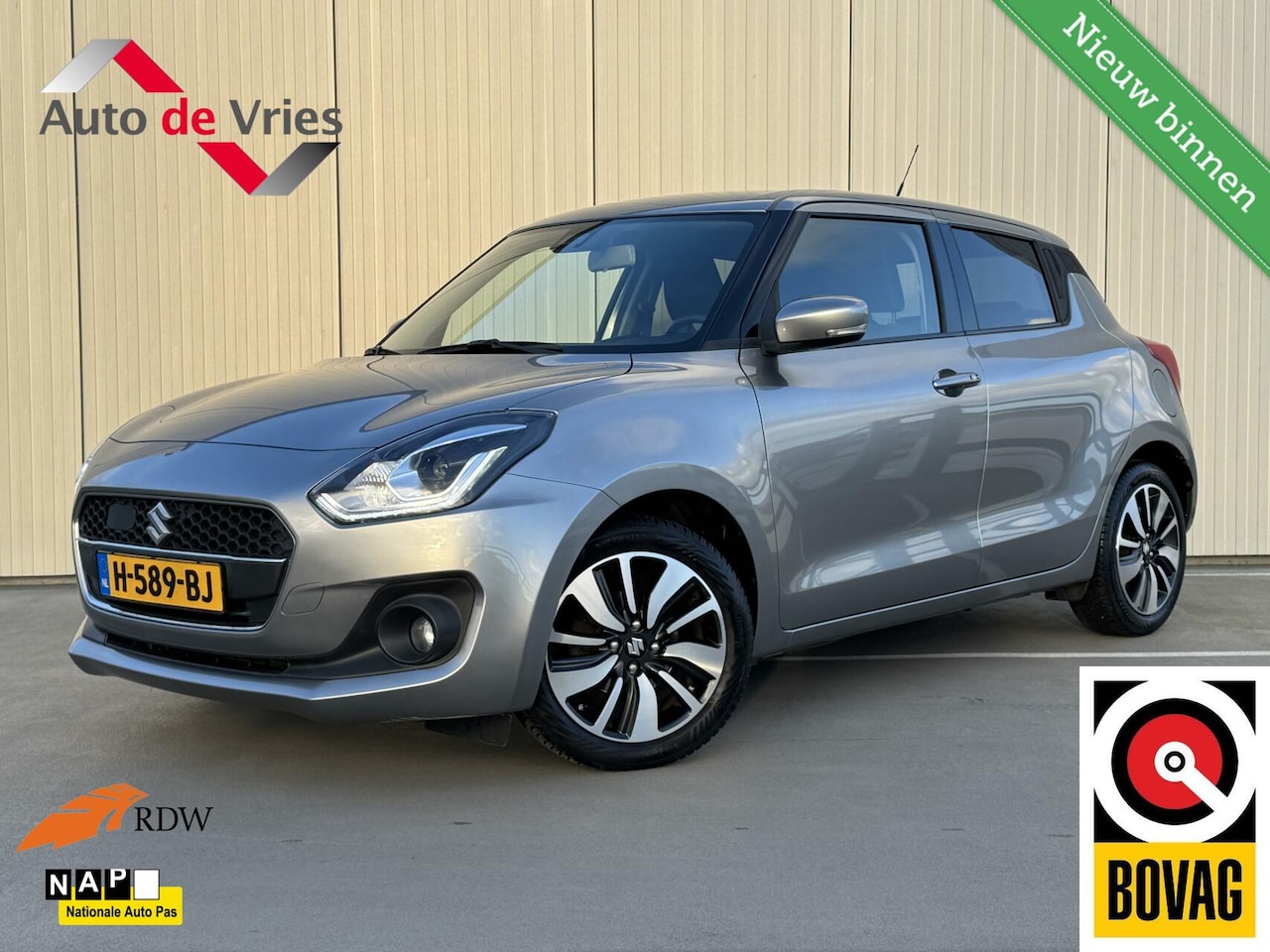 Suzuki Swift - 1.0 Stijl Smart Hybrid|Navi|LED|NL-Auto - AutoWereld.nl