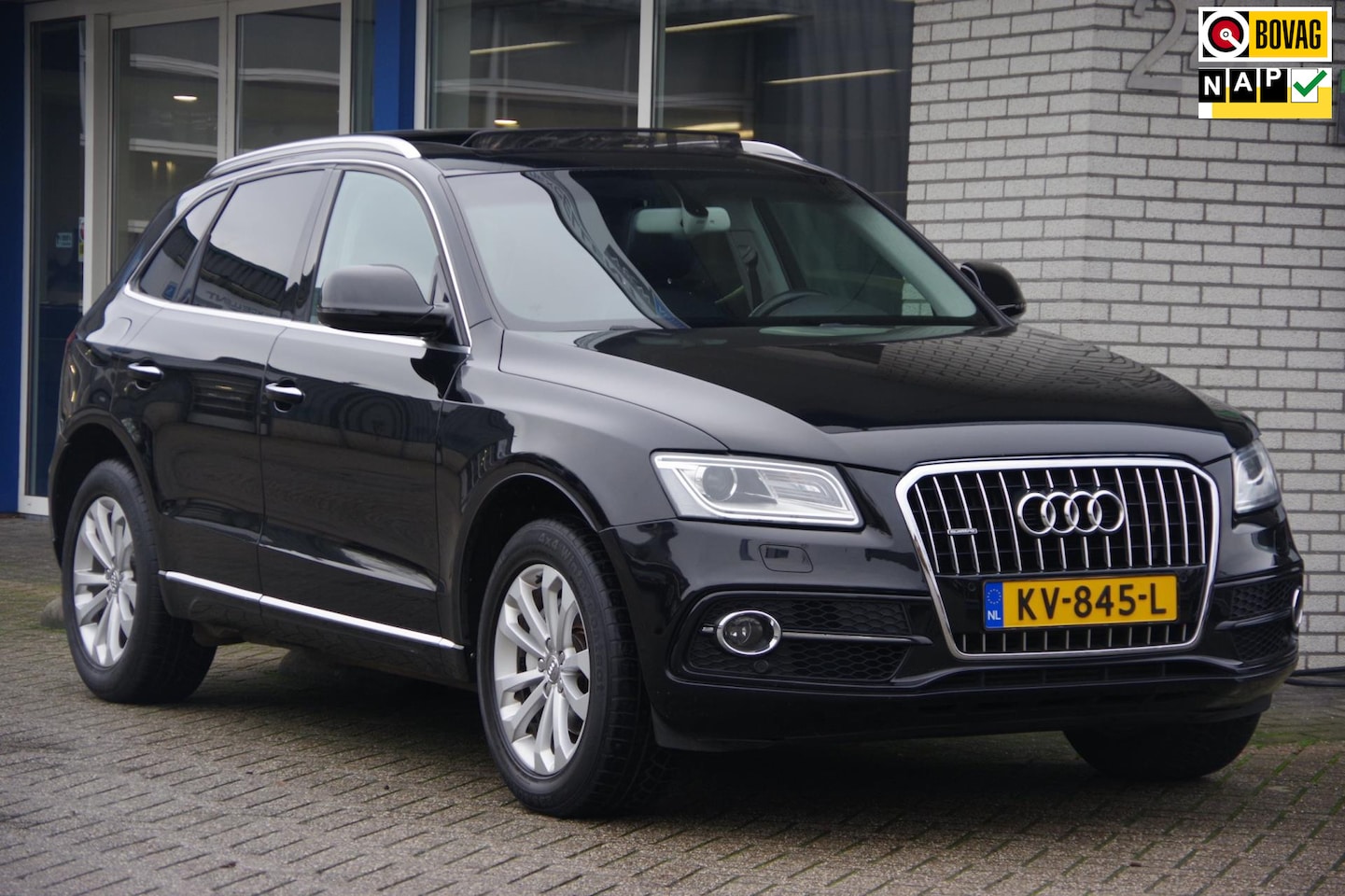 Audi Q5 - 2.0 TFSI QUATTRO Automaat Panoramadak Achteruitrijcamera Leer - AutoWereld.nl