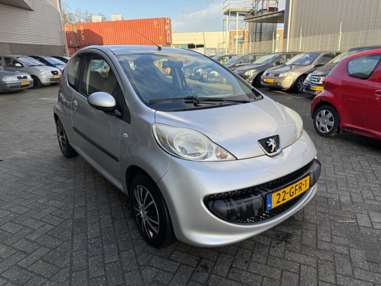 Peugeot 107 - 1.0-12V XS 1.0-12V XS - AutoWereld.nl