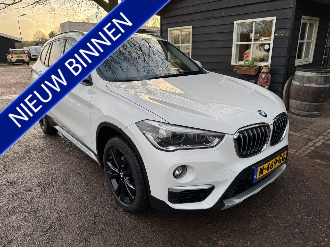 BMW X1 - sDrive18i Centennial Exec. PANO|LEER|PDC - AutoWereld.nl