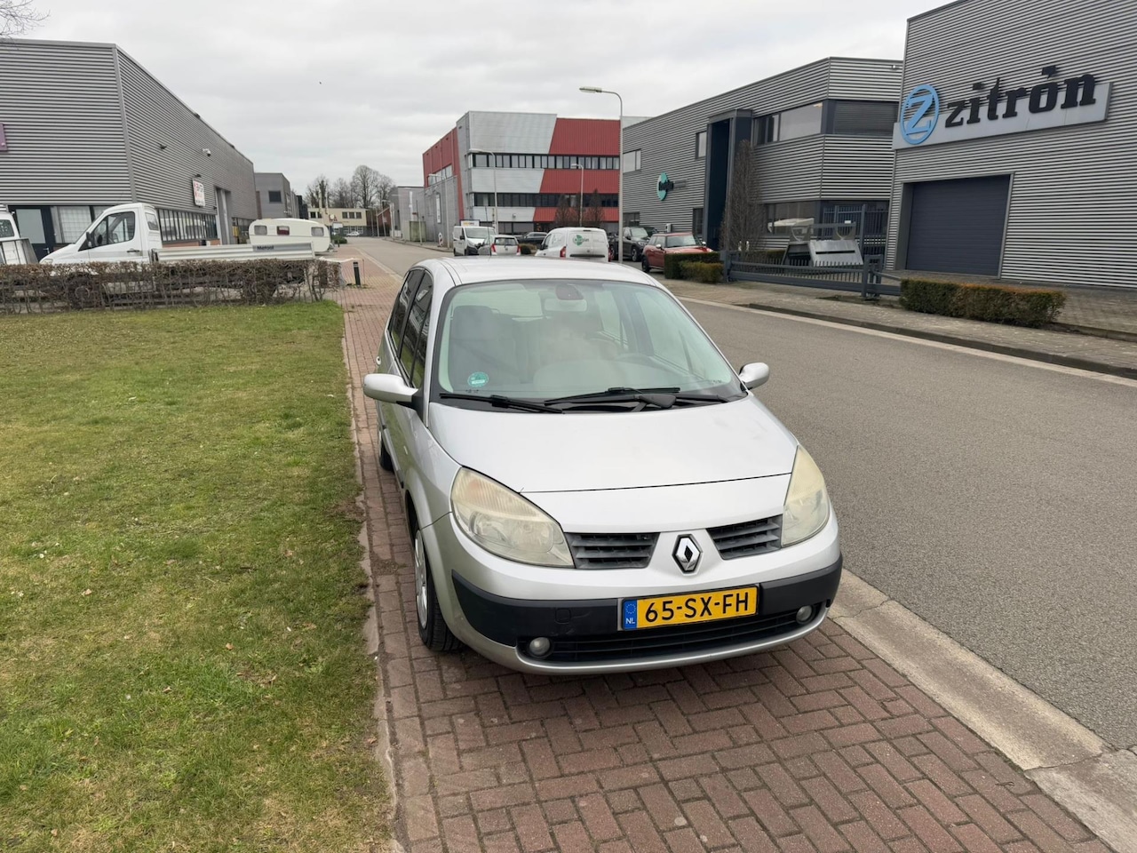 Renault Scénic - 1.6-16V Business Line 1.6-16V Business Line - AutoWereld.nl