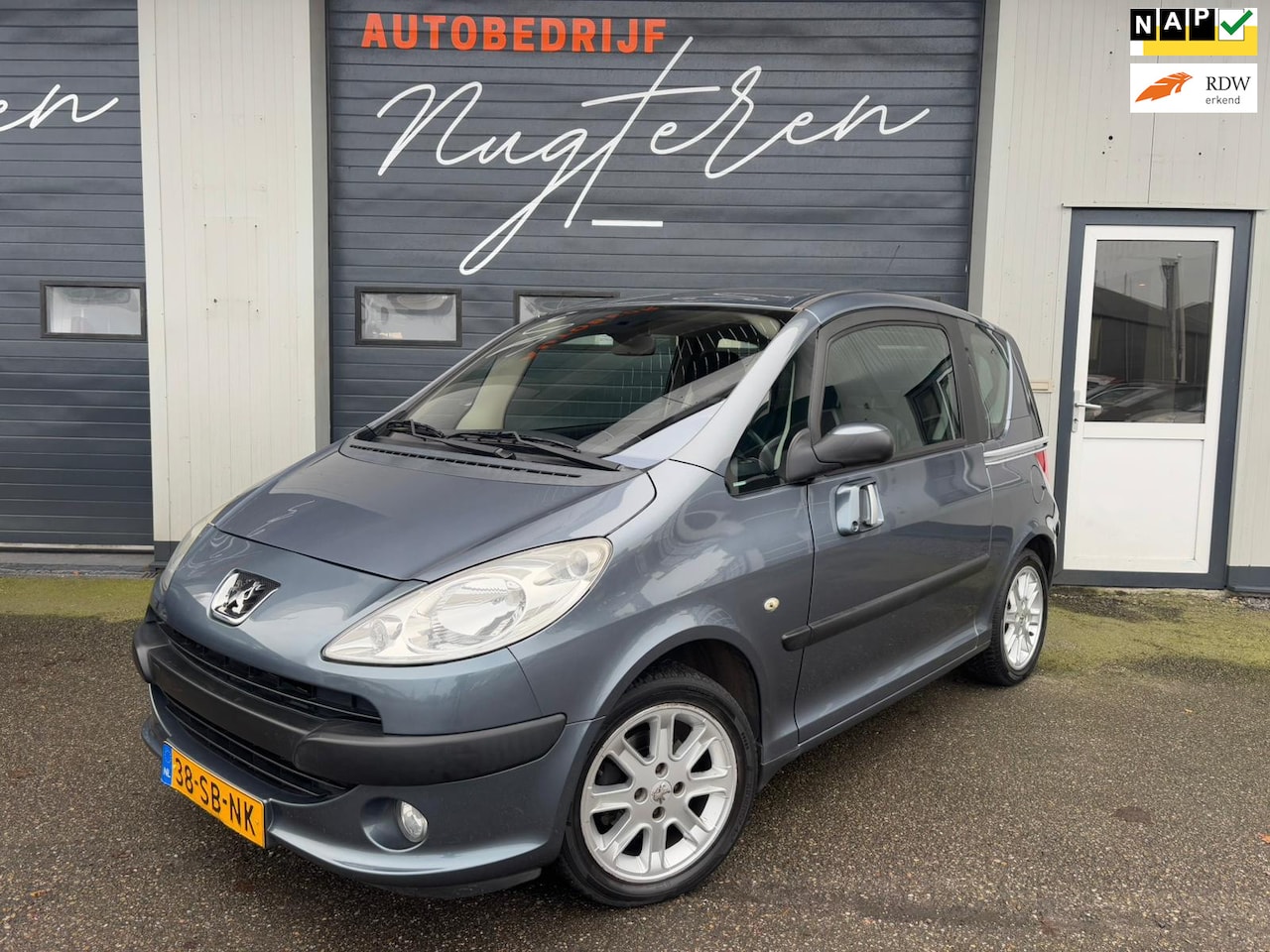 Peugeot 1007 - 1.4 Gentry Automaat 116.000KM N.A.P - AutoWereld.nl