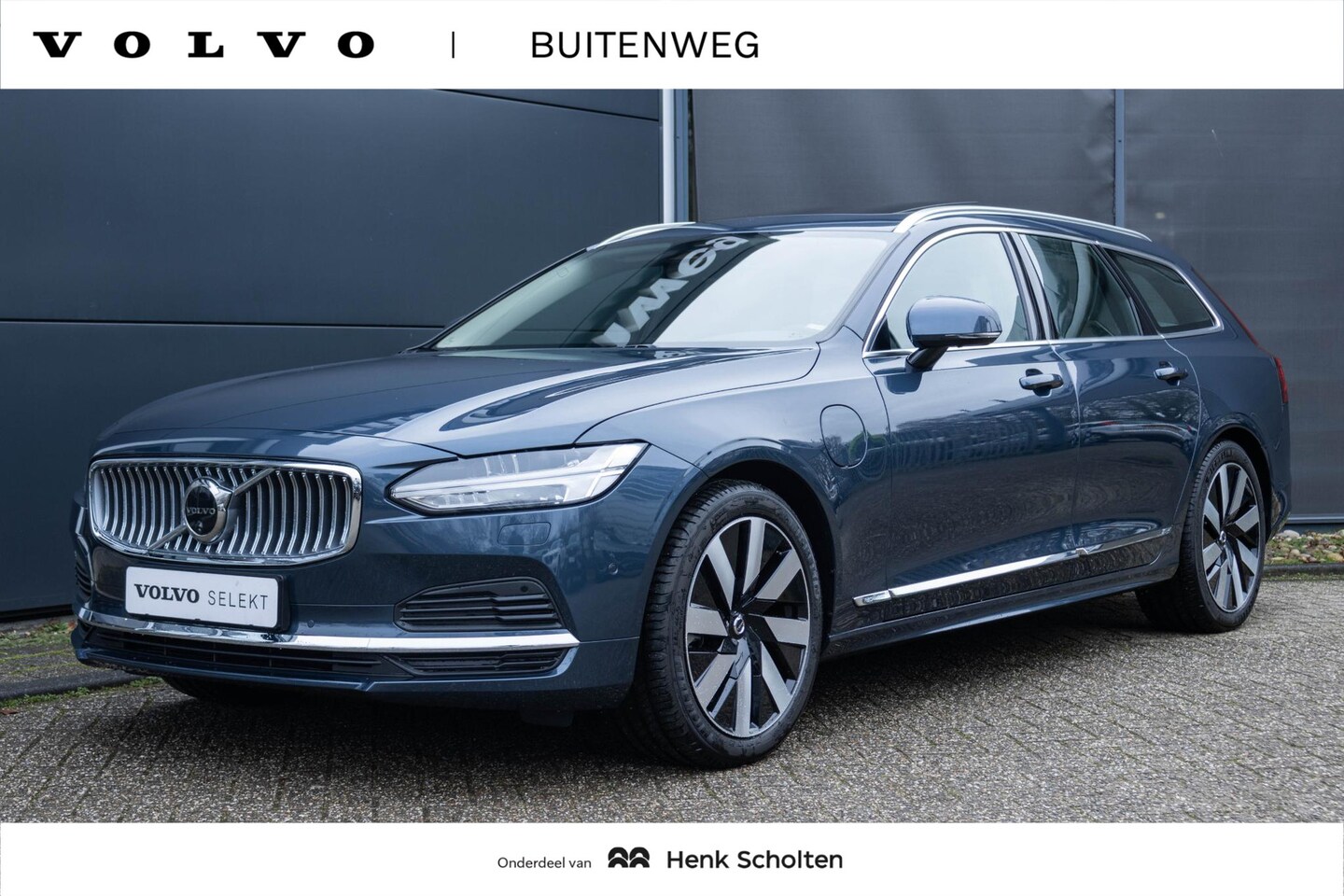 Volvo V90 - T6 Automaat Plug-in hybrid AWD Ultra Bright | Panoramadak|Alarmklasse 3|Rondomzicht Camera - AutoWereld.nl