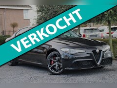 Alfa Romeo Giulia - 2.0 T AWD Veloce 280 PK Aut. Leder Harman Kardon Keyless Camera 19''