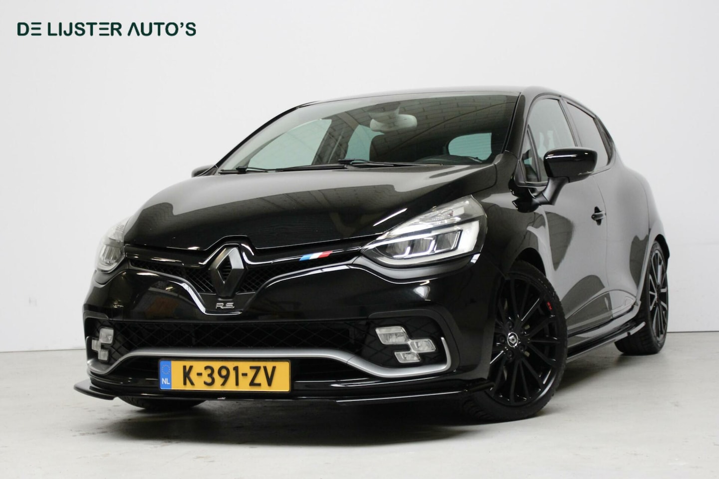 Renault Clio - 1.6 Turbo R.S. Trophy 221 PK Automaat |AKRAPOVIC, NAVIGATIE CRUISE, LEDER + VERWARMD, CLIM - AutoWereld.nl