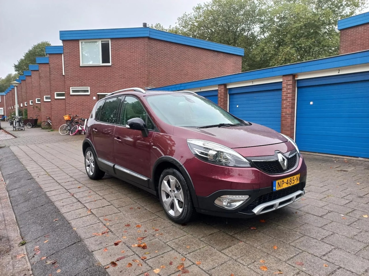 Renault Scénic Xmod - 1.2 TCe BOSE Alcantara Cruise NAVI - AutoWereld.nl