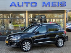 Volkswagen Tiguan - 1.4 TSI Sport en Style Panoramadak Clima Cruise PDC Stoelverw