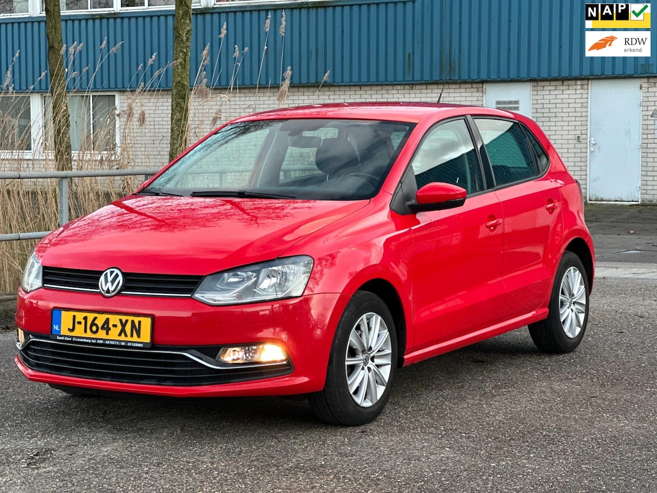 Volkswagen Polo - 1.2 TSI Highline Clima! 94.800 KMLM velgen! 2015 - AutoWereld.nl