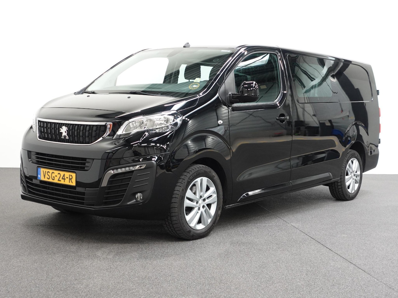 Peugeot Expert - 2.0 180PK Long Premium Dubbele Cabine Automaat Airco Cruise control Bluetooth Navigatie Ca - AutoWereld.nl