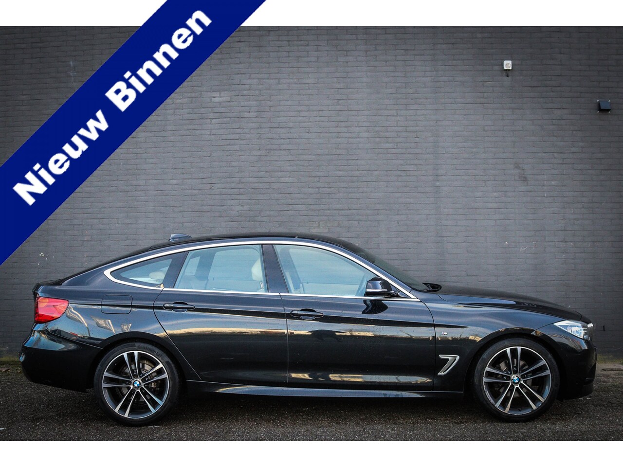 BMW 3-serie Gran Turismo - 320i High Executive M-Sport Net binnen; Jouw droomauto? - AutoWereld.nl