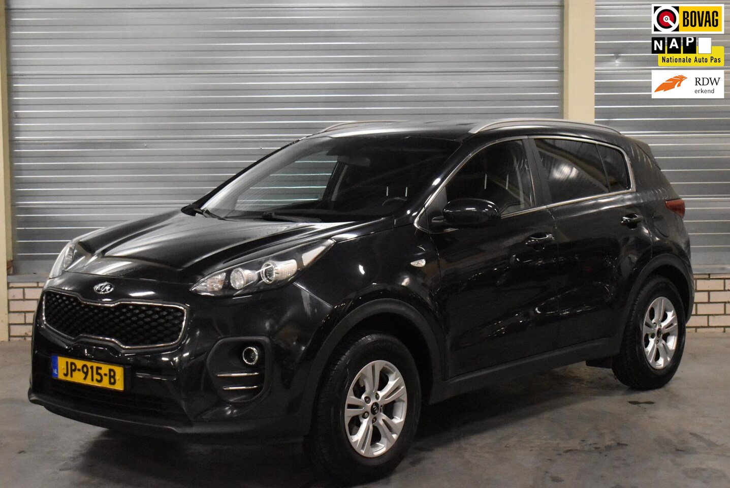 Kia Sportage - 1.6 GDI ComfortLine + Navigatie|Bluetooth|Camera|Trekhaak| - AutoWereld.nl