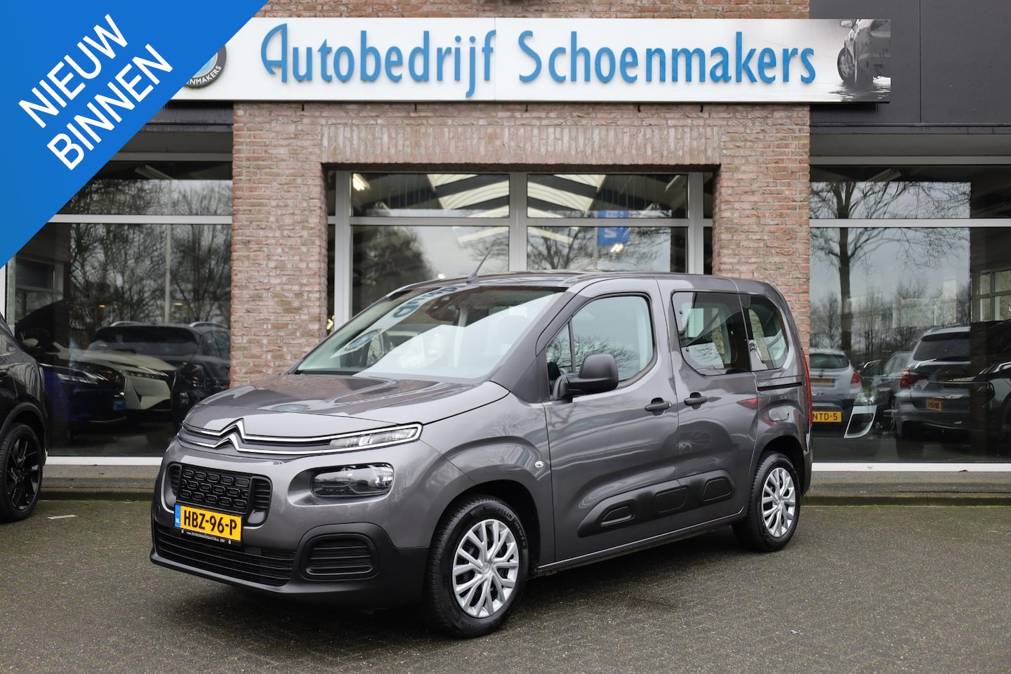 Citroën Berlingo - 1.2 PureTech 5-PERSOONS CRUISE VERKEERSBORD/RIJBAANDETECTIE - AutoWereld.nl