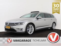 Volkswagen Passat Variant - 1.4 TSI GTE Highline | Panoramadak | Org NL | Volledig Ond. | Camera | CarPlay | Adap. Cru