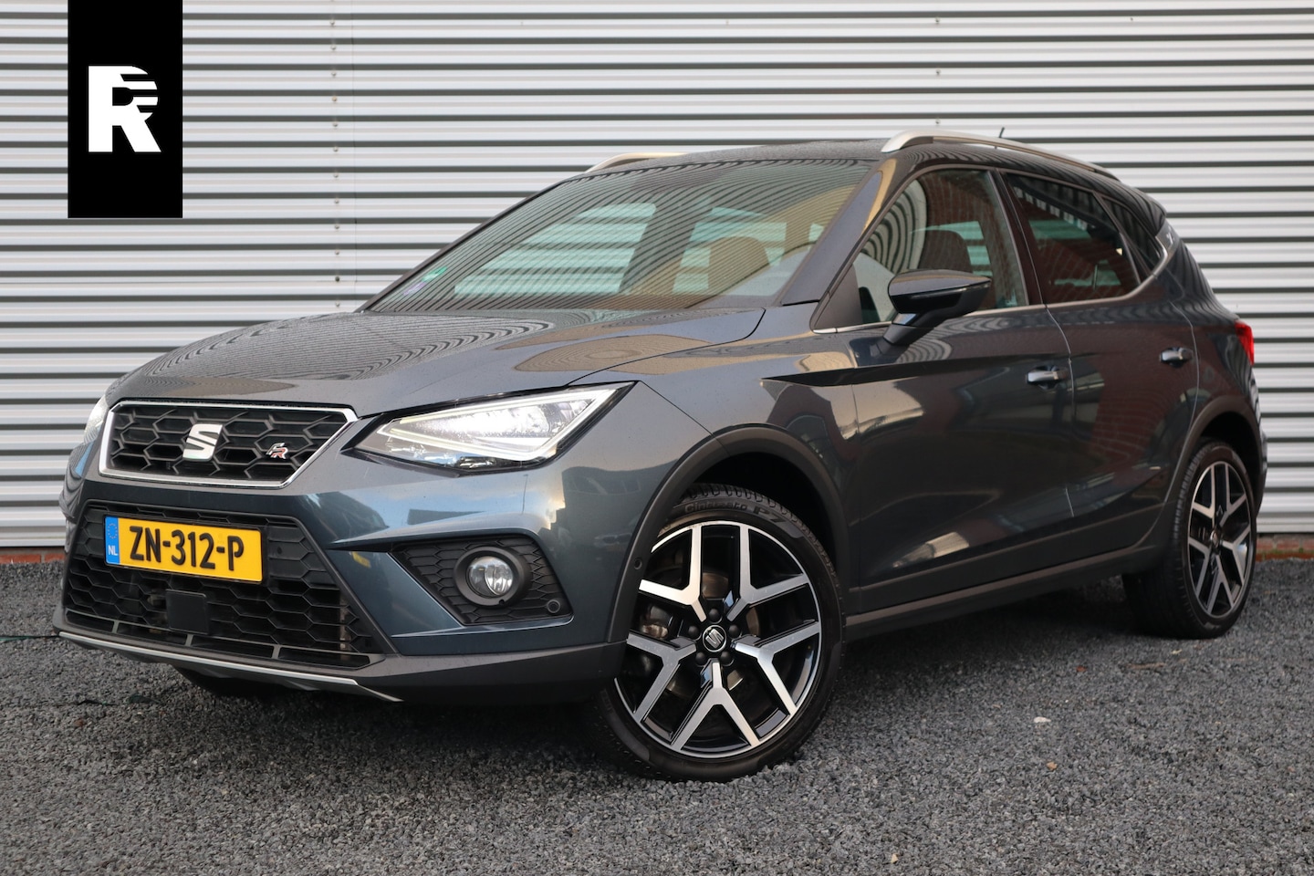 Seat Arona - 1.0 TSI FR Business Intense Digitaal Dash / Beats Audio / Camera / Trekhaak / 18inch / Ada - AutoWereld.nl