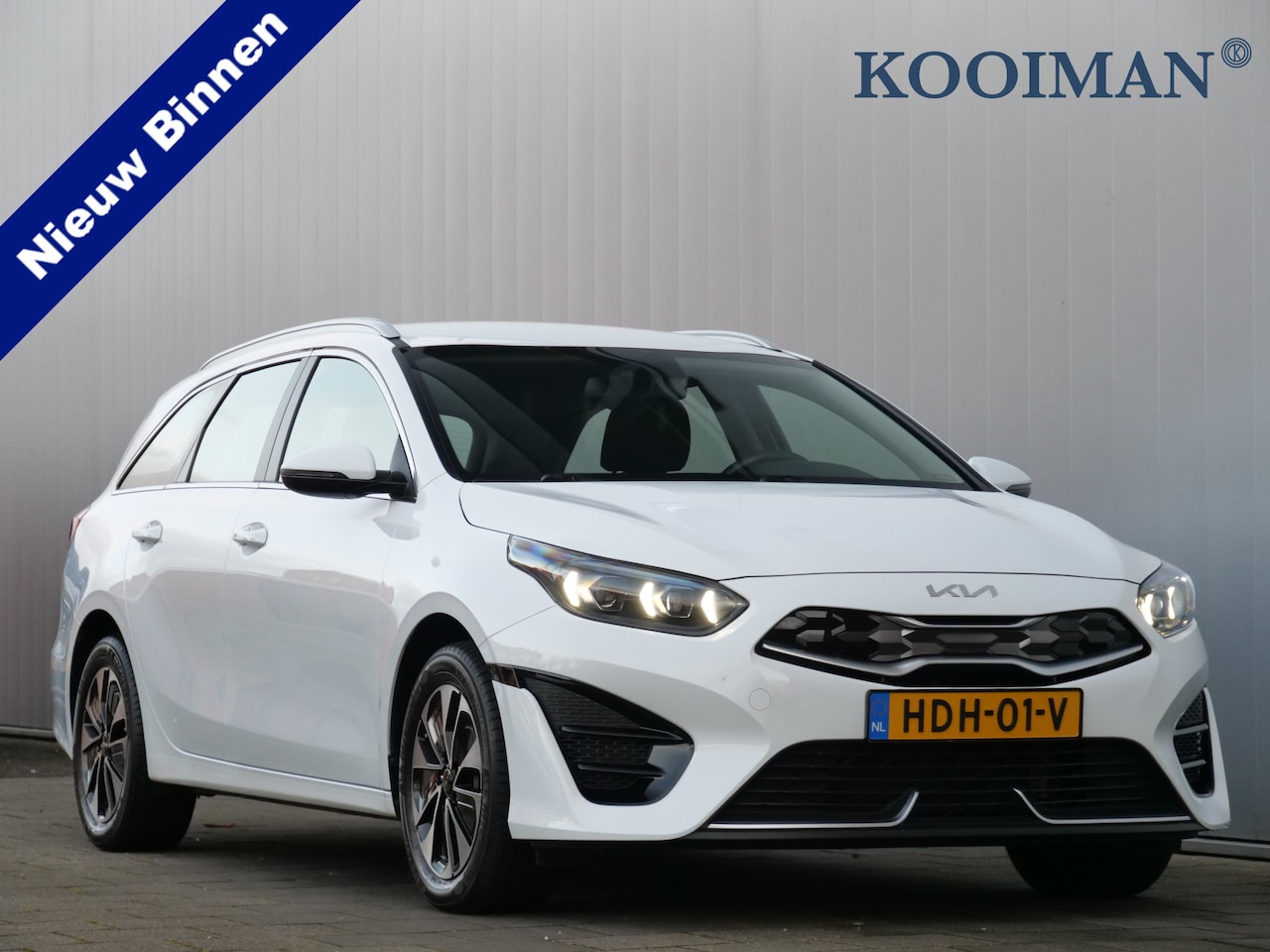 Kia Cee'd Sportswagon - Ceed 1.6 GDI PHEV DynamicLine Automaat LED / Stoelverwarming / Keyless - AutoWereld.nl